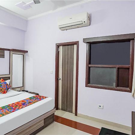 Hotel The Golden Bird Agra  Εξωτερικό φωτογραφία