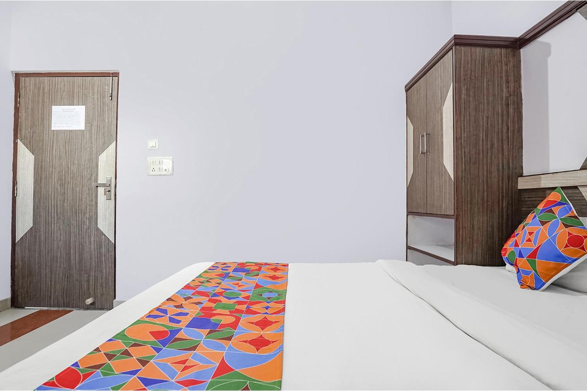 Hotel The Golden Bird Agra  Εξωτερικό φωτογραφία