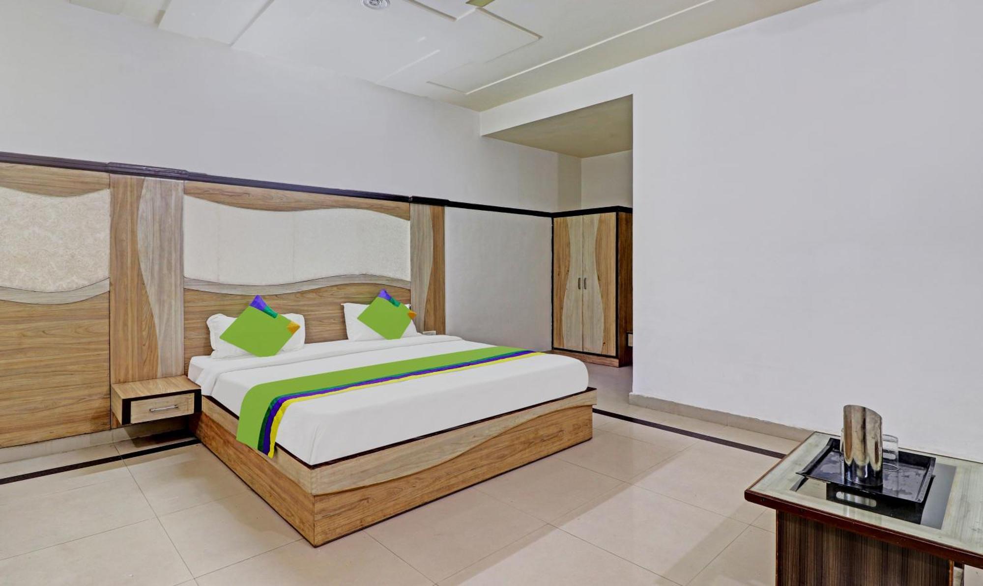Hotel The Golden Bird Agra  Εξωτερικό φωτογραφία